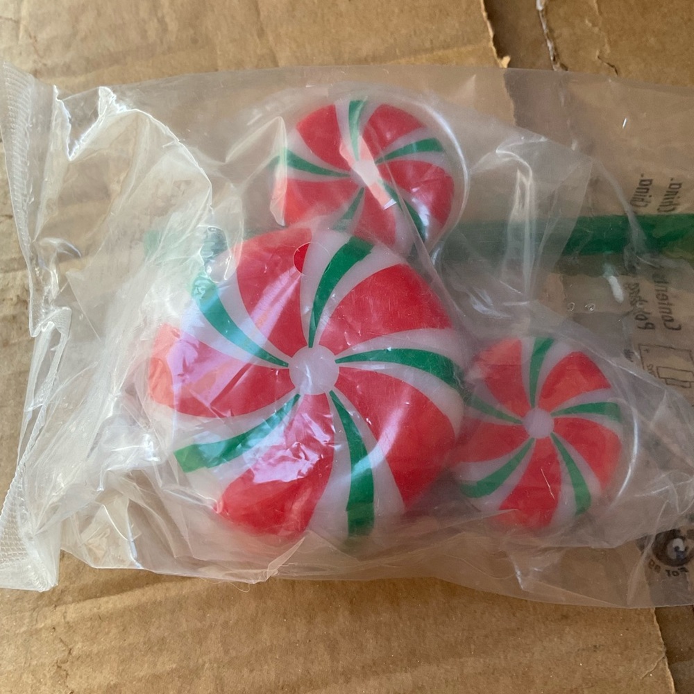 Disney Peppermint Candy Cane Christmas  LIGHTS  up straw topper   2019